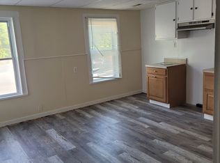 65A West St, Southbridge, MA 01550