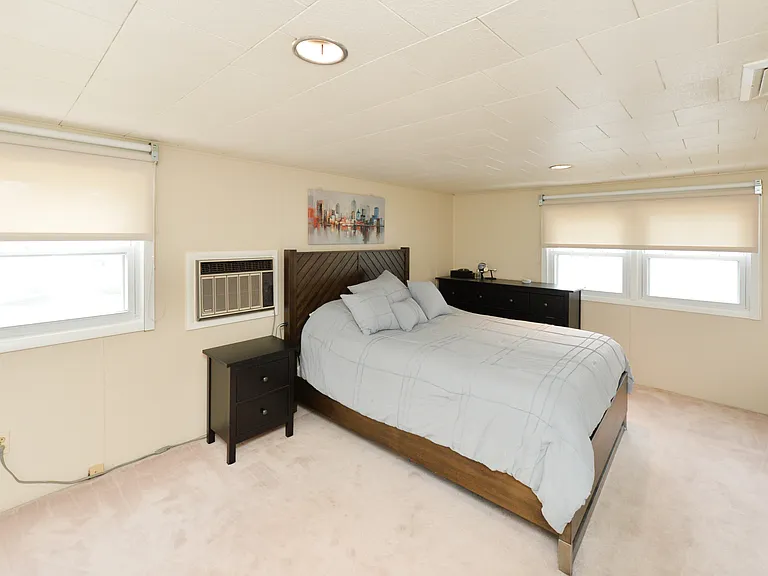 10-02 Mason Pl — Photo 15