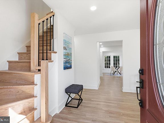 2nd image of 4824 Holborn Ave