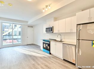 1670 Victoria Park Ave #216, Toronto, ON M1R1P8