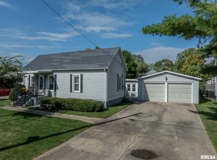 409 W South St, Abingdon, IL 61410