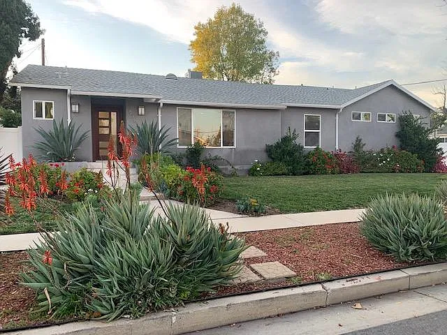 5763 Bianca Ave