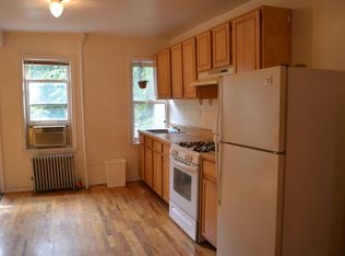 150 President St APT 1, Brooklyn, NY 11231