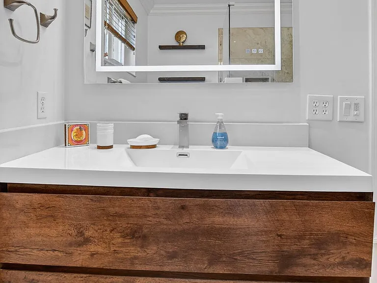 424 SW 7th Way — Photo 31