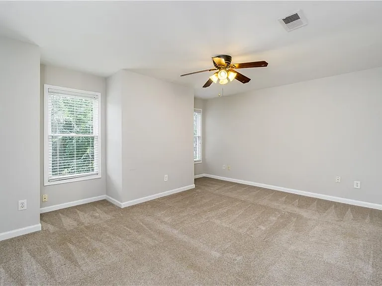6710 Timber Cove Point — Photo 35
