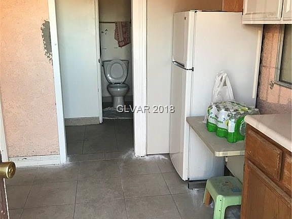 2nd image of 3906 Calle Fermo