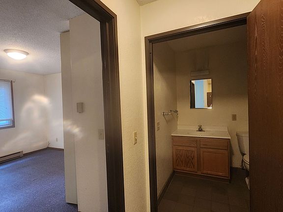 3rd image of 1040 & 1090 17th St #1090-104