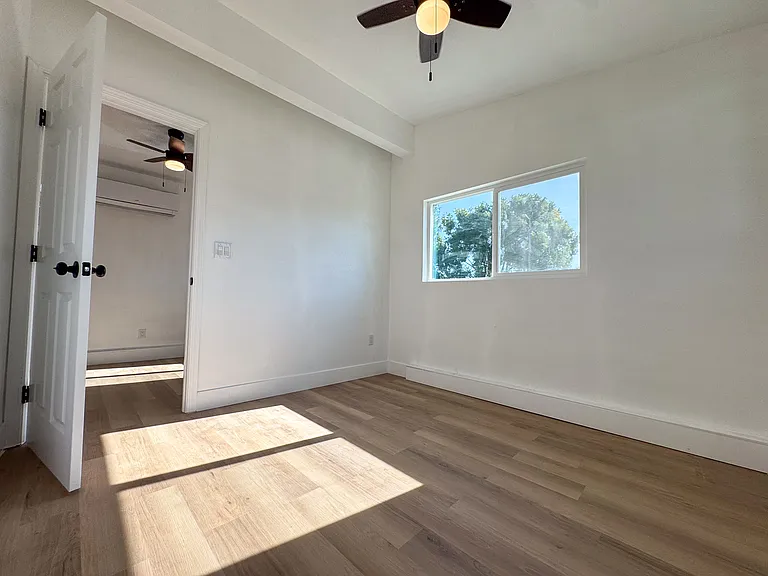 25 Pico Ave #B — Photo 30