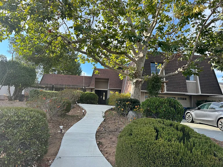 17022 Saint Andrews Dr — Photo 2