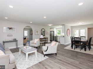 21 Glenolden Ln, Willingboro, NJ 08046