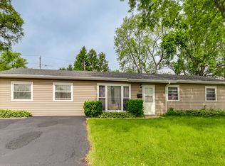 365 Larkdale Row, Wauconda, IL 60084