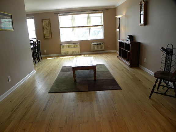 Living room 1