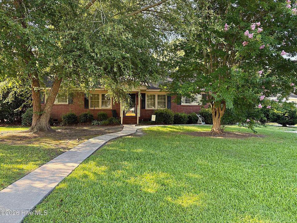 1st image of 1202 Ruffin Terrace