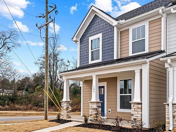 2nd image of 109 Dalmatian Dr