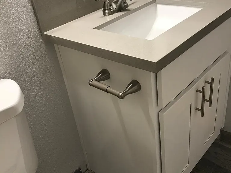 GUEST BATHROOM