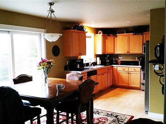 5th image of 2707 10th Ct SE