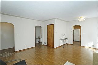 5th image of 277 Hunter St