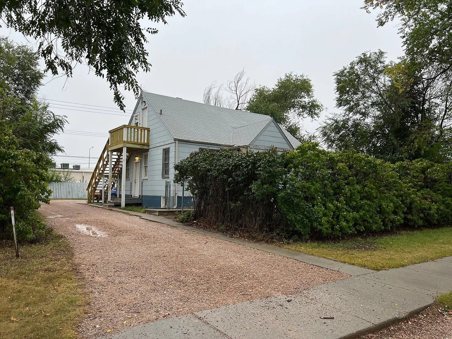 405 E Watertown — Photo 1