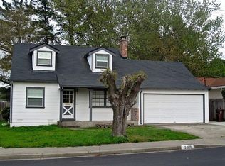 2469 Collins Ave, Pinole, CA 94564