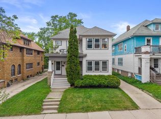 2016 E Newton Ave, Shorewood, WI 53211