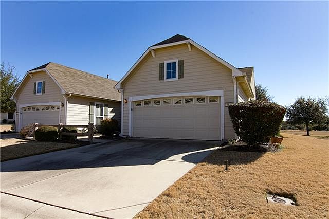 1st image of 121 Portsmouth Dr