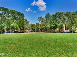 2619 W Glenlake Ave, Chicago, IL 60659