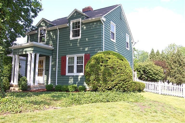 1st image of 3032 Hillside Ave
