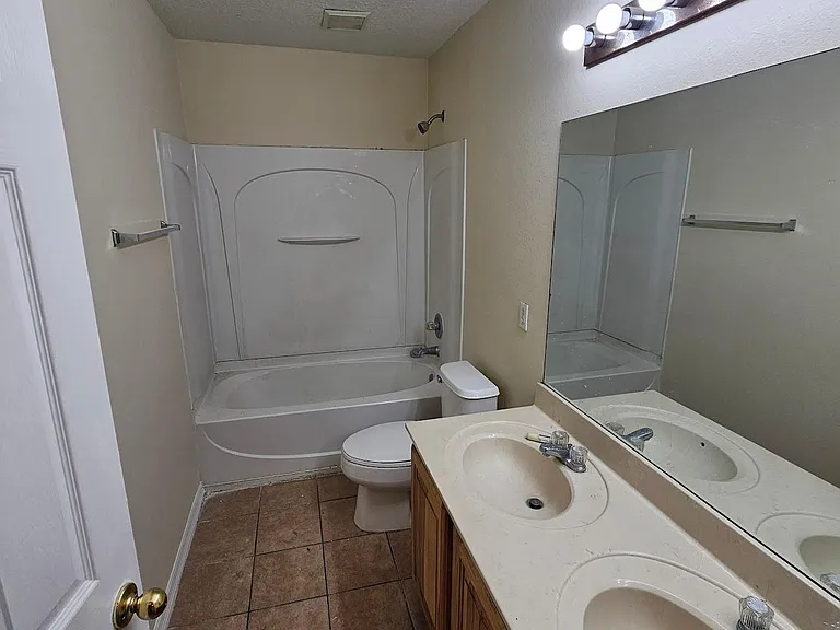 4581 Ross Lanier Ln — Photo 13