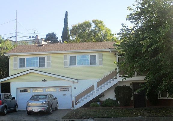 3rd image of 4215 Georgia St