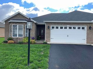 116 Lake View Cir, Waynesboro, VA 22980