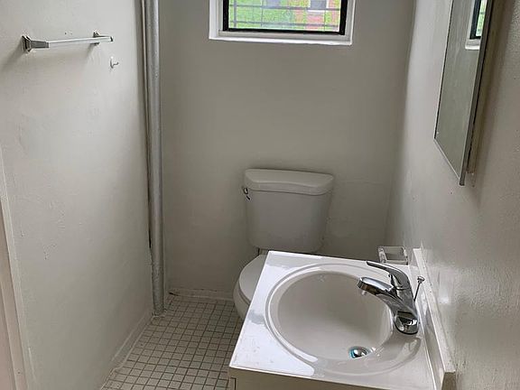 4th image of 452 W 145th St APT 3R