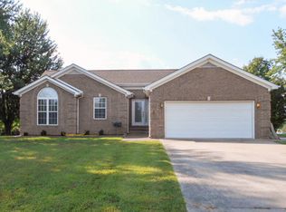 703 Hilltop Rd, Leitchfield, KY 42754