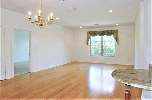 5th image of 7 Ballister St Unit 417