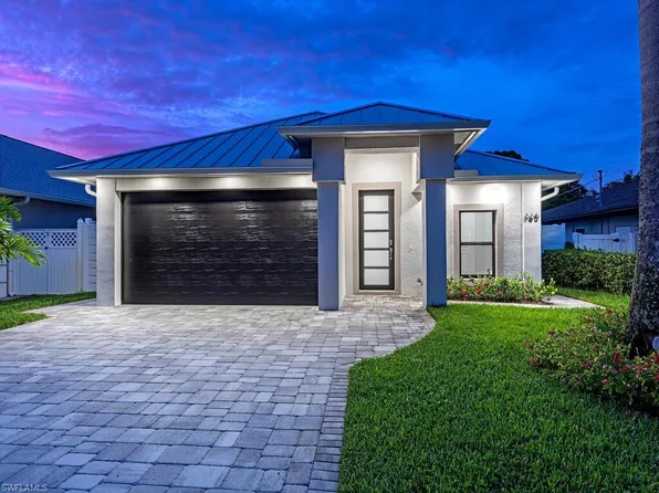 665 101st AVE N, NAPLES, FL 34108