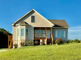 155 Waters Edge Dr, Spring City, TN 37381