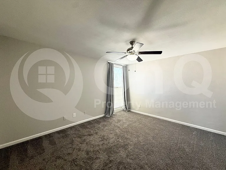 3211 S College Ave — Photo 18