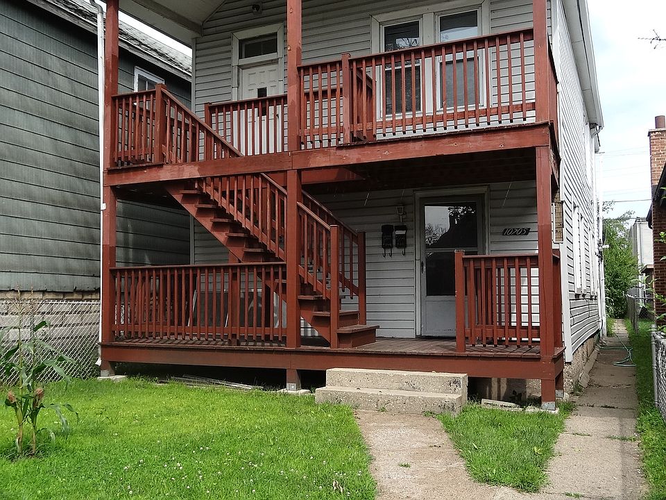 1st image of 10705 S Hoxie Ave #1