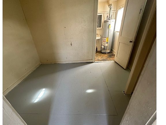 4th image of 1010 10th St #124