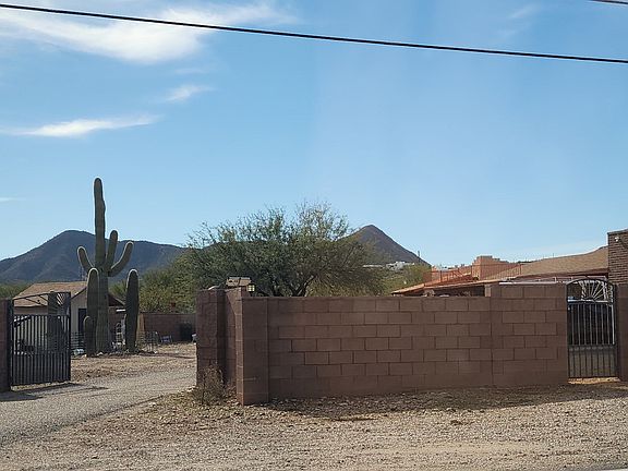 2nd image of 3741 W Ironwood Hill Dr
