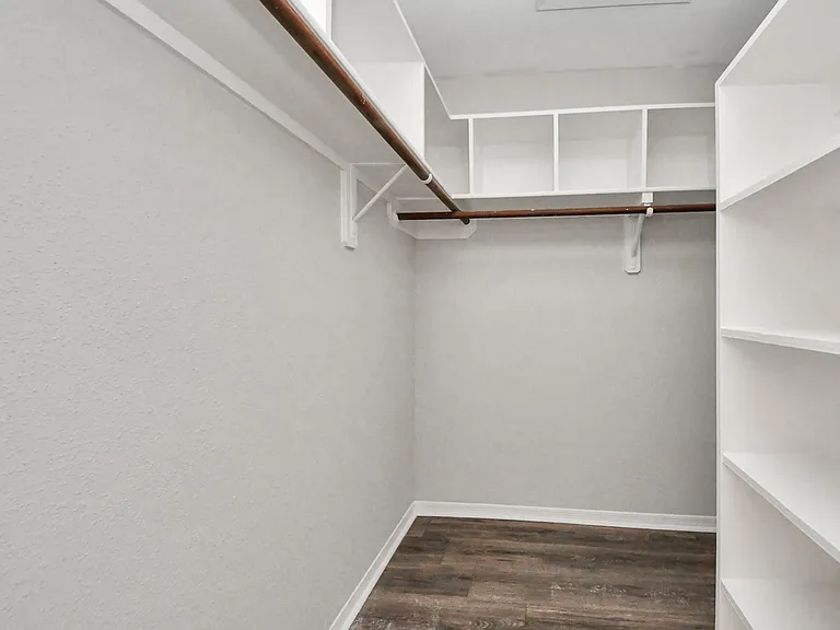 1818 Augusta Dr #14 — Photo 30