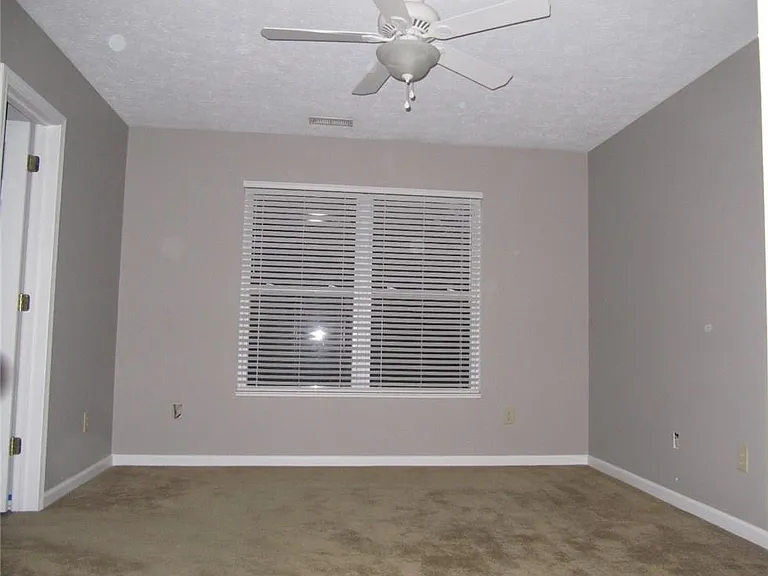 4647 Elkhorn Ct — Photo 12