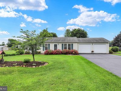 10231 Cardinal Dr, Orrstown, PA, 17244