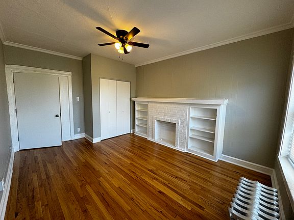 3rd image of 4900-06 N Saint Louis Ave