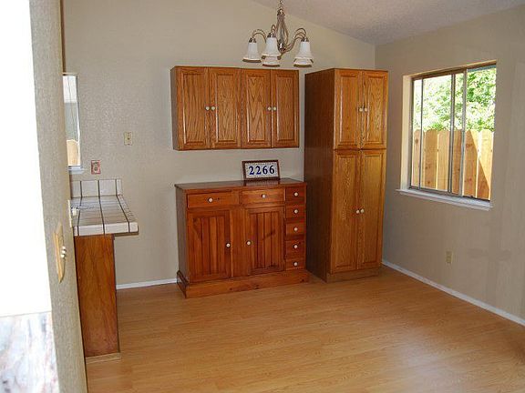 Extra Kitchen Cabinets