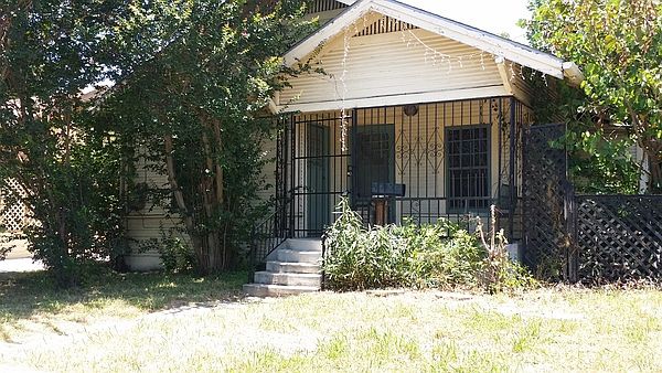 1st image of 1067 Steves Ave