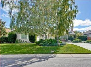 240 Delphi Cir, Los Altos, CA 94022