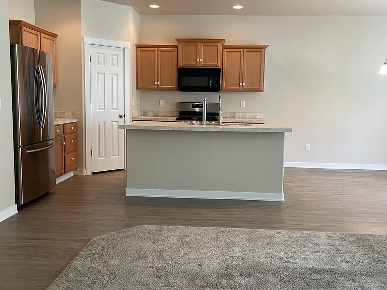 236 E Bluelark Ct — Photo 7