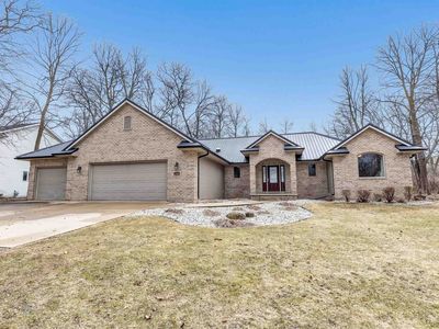 2345 Burnwood Dr, Oshkosh, WI, 54902