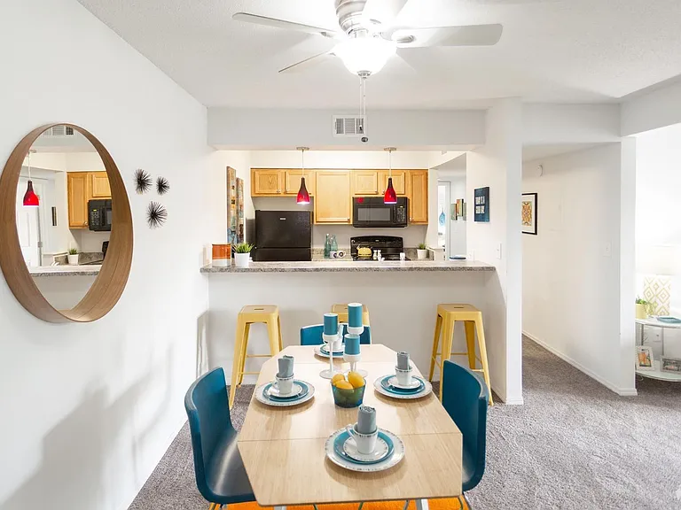 Teal Run Apartments — Photo 21