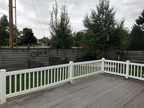 3rd image of 3469 Sun Cir
